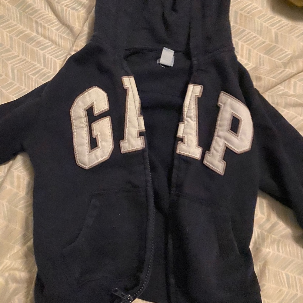 Navy boy’s gap hoodie size 5